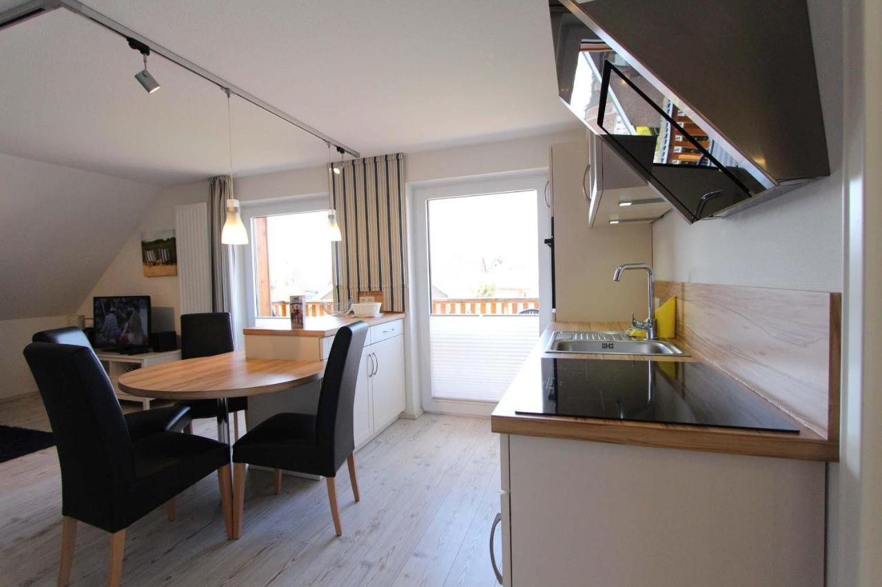 Haus Heckenrose Whg 2 Og Leilighet Kellenhusen Eksteriør bilde
